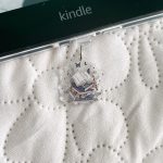 Charms "Tipo C" decorativo |Libros Catalina|