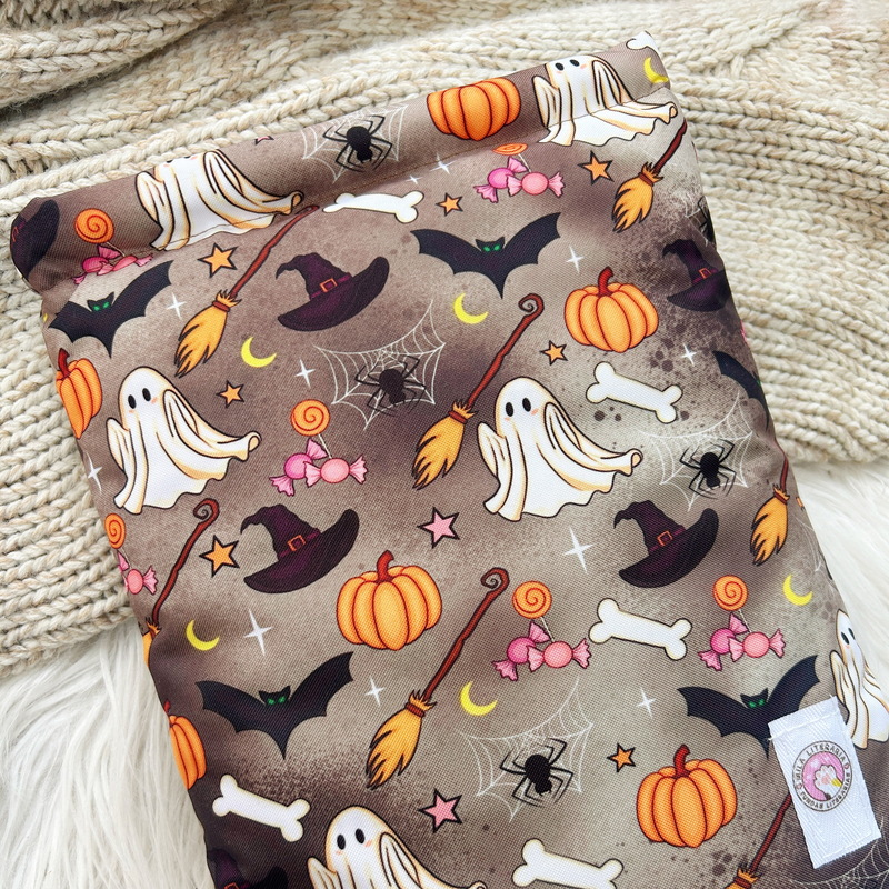 Edited with Afterlight Funda |Halloween 2025| Exclusiva - Imagen 1