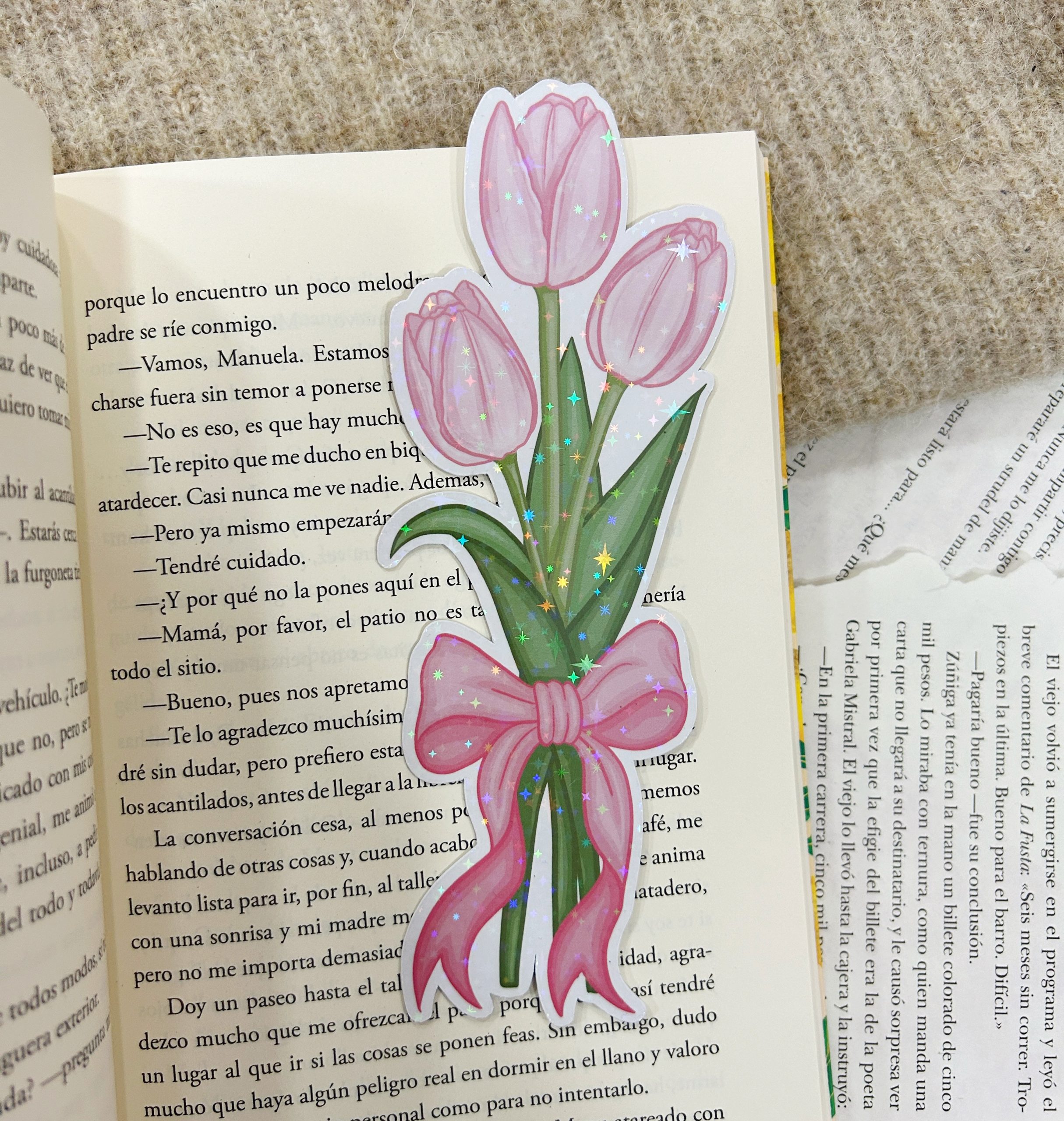 Edited with Afterlight Marcador Ramo de Flores Tulipanes |Exclusivo| Holográfico - Imagen 1
