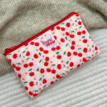 Estuche Simple |Cerezas y florcitas|